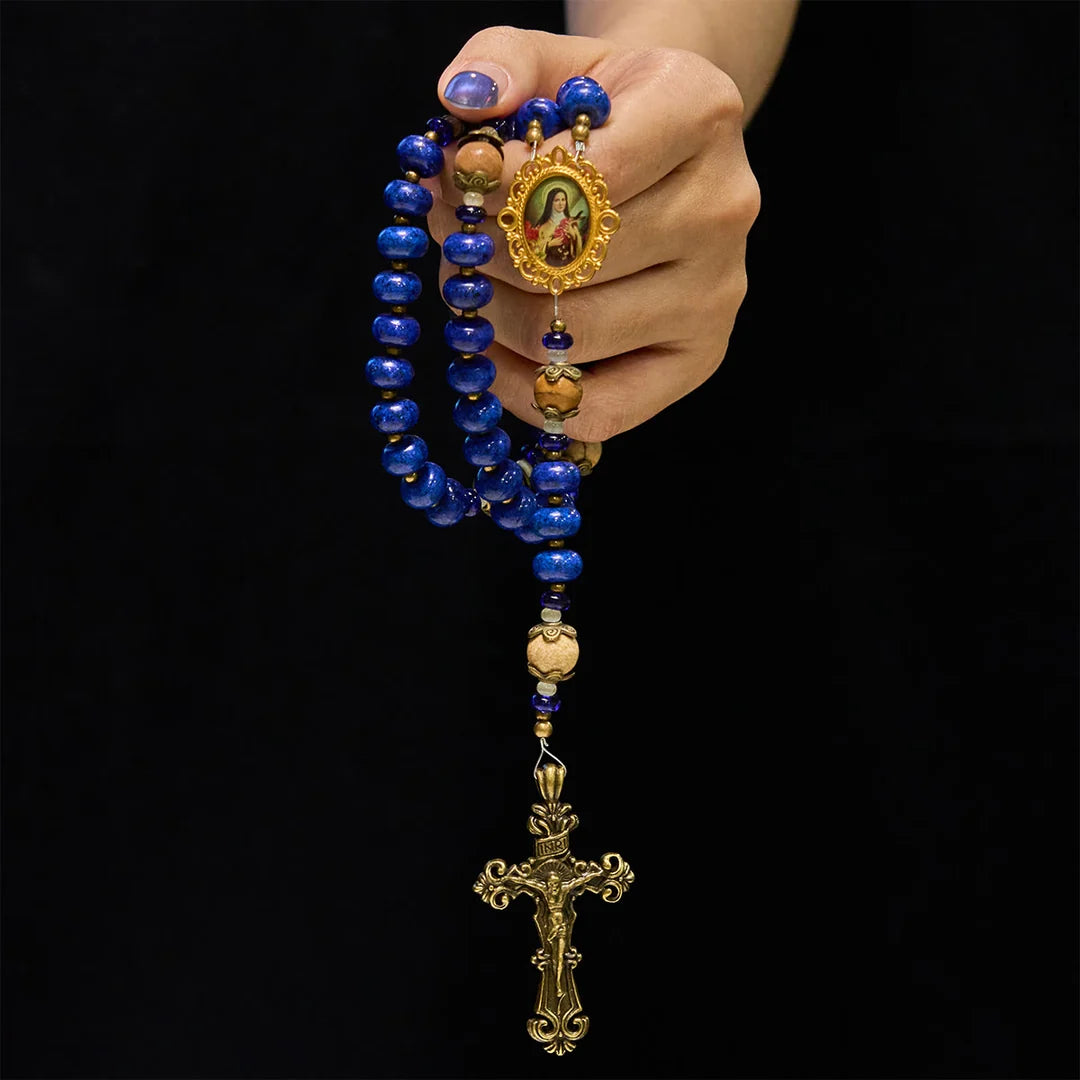 Ręcznie robiony medalion i krucyfiks św. Teresy z Lisieux, 8*10 mm, oblat, różaniec z lapis lazuli i kamienia mapy