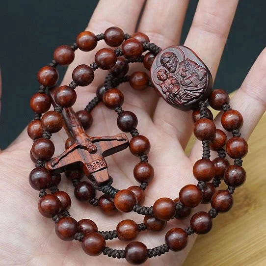 Drewniane koraliki, różaniec modlitewny z krucyfiksem
