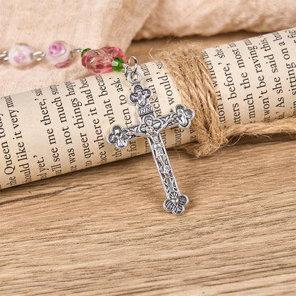 Medalik św. Teresy i krucyfiks z róży i kości słoniowej o średnicy 8 mm, różaniec z elegancją kwiatową – odkryj łaskę i piękno wiary