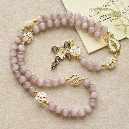 Różaniec Cat's Eye & Rose w kolorze lawendowym i różowym: centralna ozdoba Matki Boskiej do łagodnej modlitwy