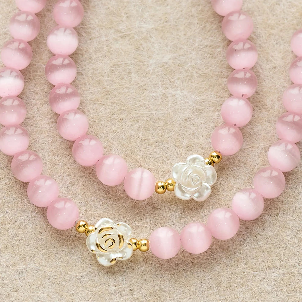 Różaniec Cat's Eye & Rose w kolorze lawendowym i różowym: centralna ozdoba Matki Boskiej do łagodnej modlitwy