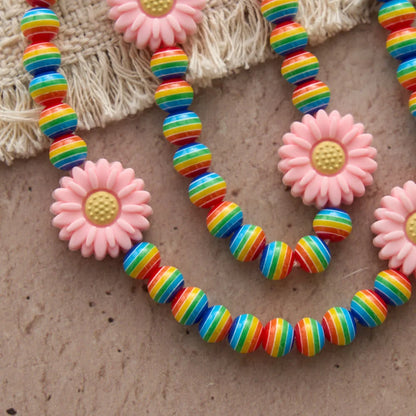 Rainbow Candy Stripe Bead z różowymi stokrotkami i krzyżem Jezusa